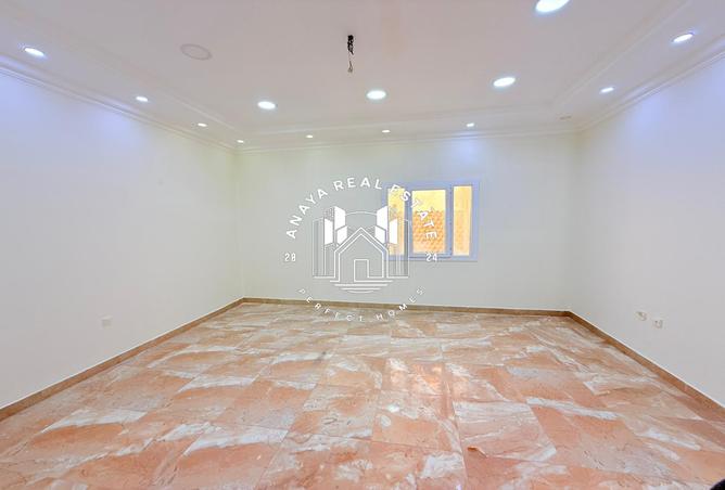 976862 - Property Main Image