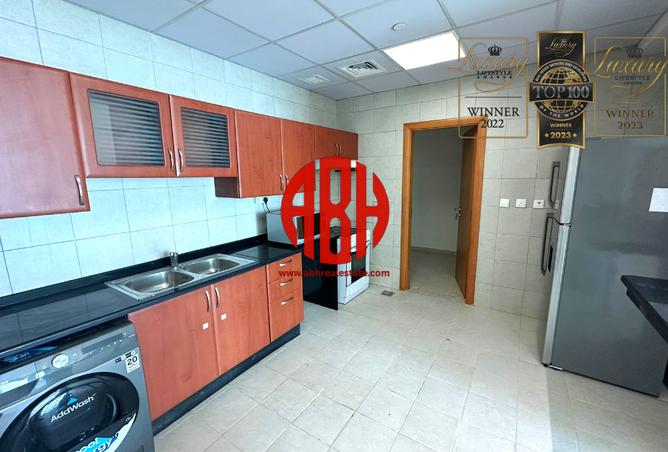 998941 - صورة العقار 2