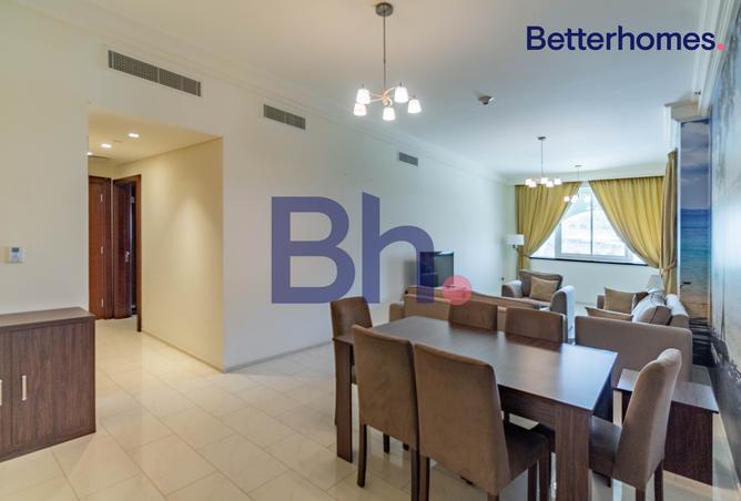 881643 - Property Image 2