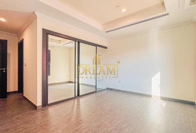 1002421 - صورة العقار 2