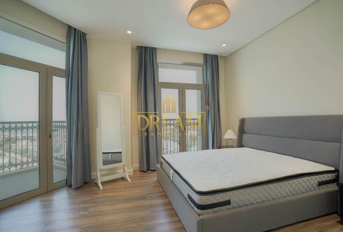 987119 - Property Image 3