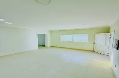 Apartment - Studio - 1 Bathroom for rent in Ain Khaled - Doha