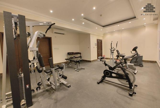 902120 - Property Image 3