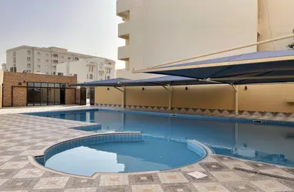 Apartment - 3 Bedrooms - 3 Bathrooms for rent in Al Kinana Street - Al Sadd - Doha