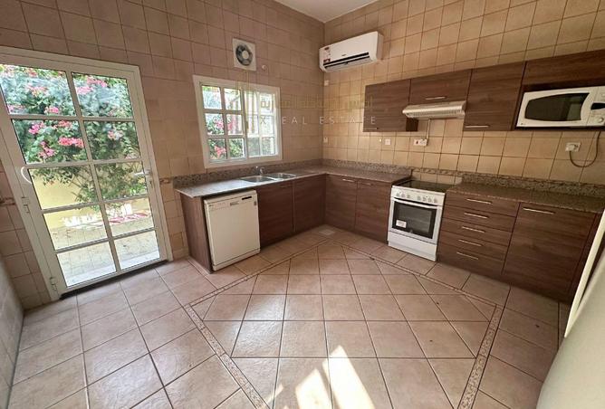 906587 - Property Main Image
