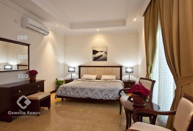 990078 - Property Image 2