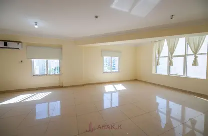 Apartment - 3 Bedrooms - 3 Bathrooms for rent in Al Muntazah Street - Al Muntazah - Doha
