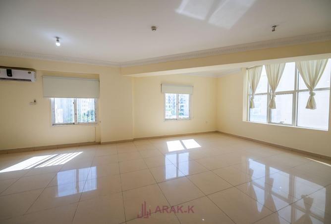 794767 - Property Main Image