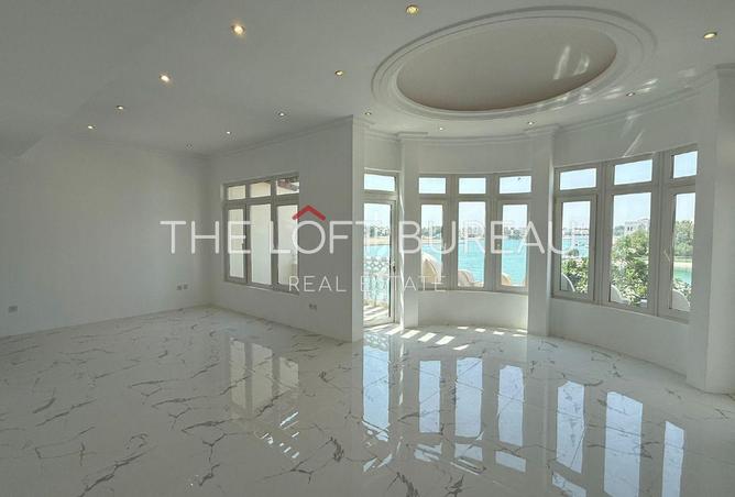 971426 - Property Image 2