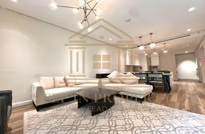 Apartment - 2 Bedrooms - 3 Bathrooms for rent in Viva West - Viva Bahriyah - The Pearl Island - Doha