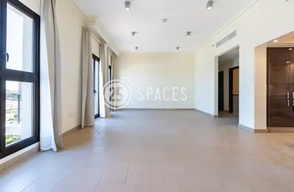 Empty Room image for: Apartment - 3 Bedrooms - 4 Bathrooms for rent in Carnaval - Qanat Quartier - The Pearl Island - Doha, Image 1