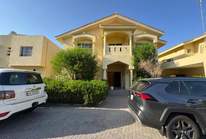 956752 - Property Image 3