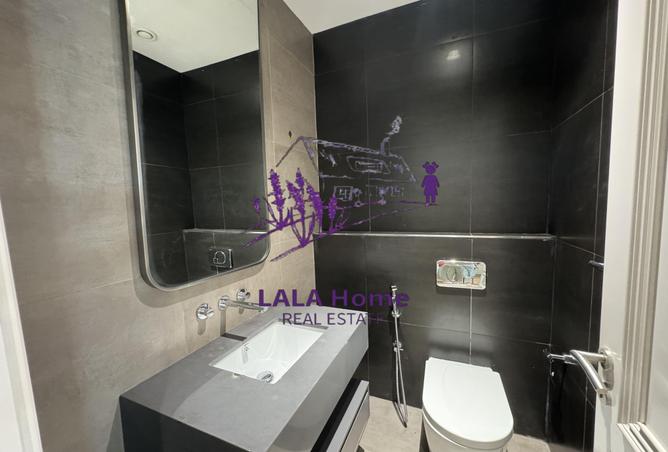 945465 - Property Image 2