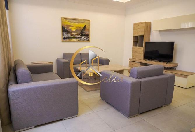 968737 - Property Image 2