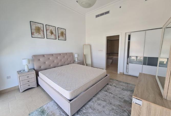 979563 - Property Image 3