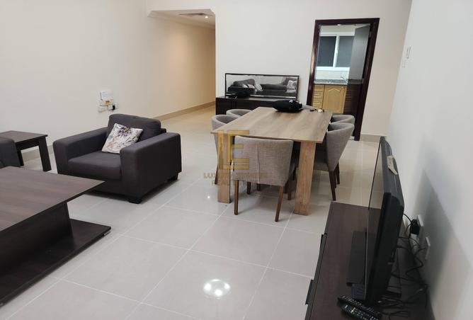 908216 - Property Image 3