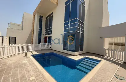 فيلا - 4 غرف نوم - 4 حمامات للايجار في فلل عين خالد - عين خالد - الدوحة