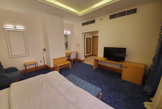 927032 - Property Image 3