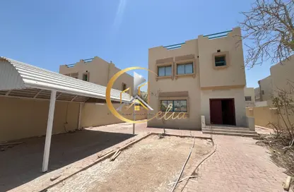 Villa - 3 Bedrooms - 4 Bathrooms for rent in Maamoura Villas - Al Maamoura - Doha