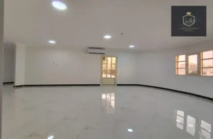 Apartment - 3 Bedrooms - 3 Bathrooms for rent in Al Muntazah Street - Al Muntazah - Doha