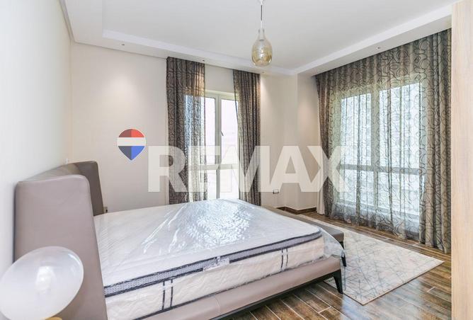 955042 - Property Image 3