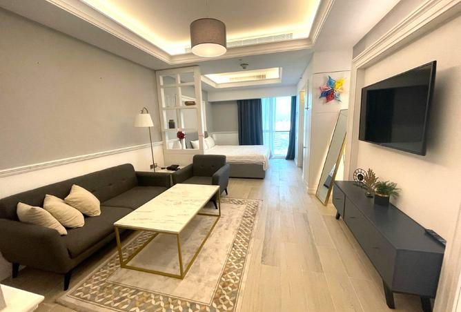 954160 - Property Image 2