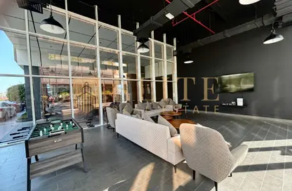 شقة - غرفة نوم - 2 حمامات للايجار في مرتفعات مارينا لوسيل - منطقة المارينا - الوسيل شقة - غرفة نوم - 2 حمامات للايجار في مرتفعات مارينا لوسيل - منطقة المارينا - الوسيل