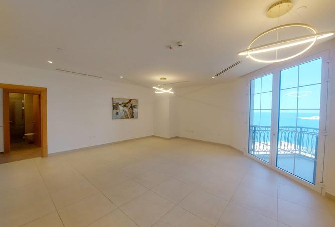 977749 - Property Image 3