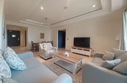 Apartment - 1 Bedroom - 2 Bathrooms for rent in West Porto Drive - Porto Arabia - The Pearl Island - Doha