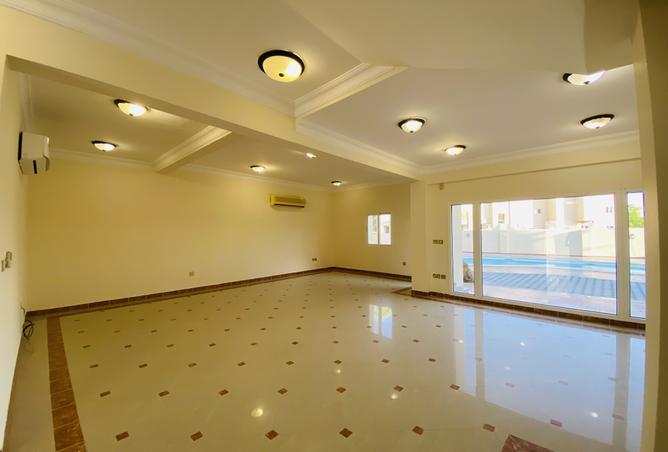 938023 - Property Main Image