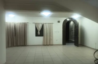 مجمع سكني - 5 غرف نوم - 4 حمامات للايجار في نور الوعب - الوعب - الدوحة