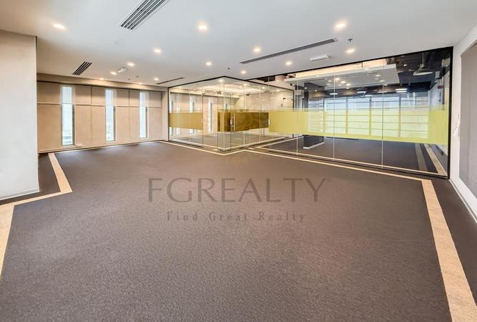 990227 - Property Image 2