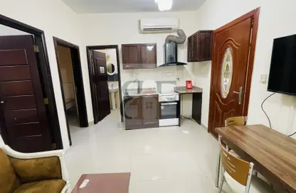 Apartment - 2 Bedrooms - 1 Bathroom for rent in Al Muntazah Street - Al Muntazah - Doha