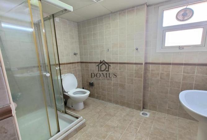 956165 - Property Image 3