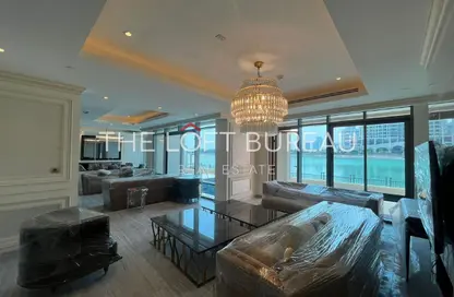 فيلا - 5 غرف نوم - 5 حمامات للايجار في ابراج باي - منطقة الأبراج - جزيرة اللؤلؤة - الدوحة