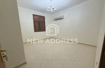 Apartment - 2 Bedrooms - 2 Bathrooms for rent in Salwa Road - Old Industrial Area - Al Rayyan - Doha