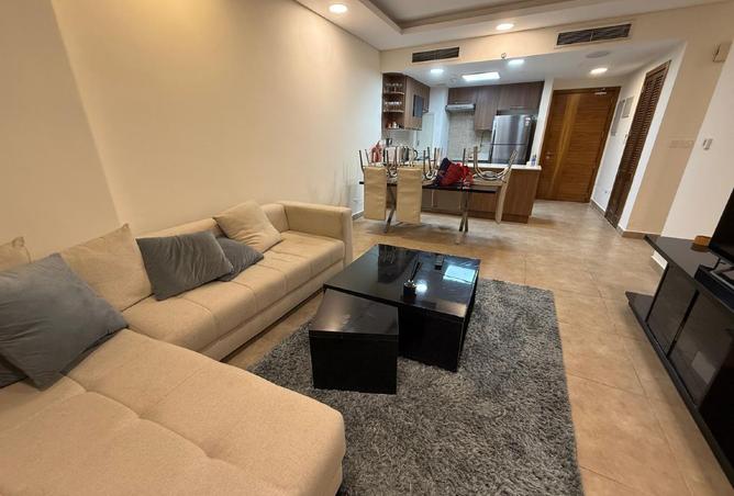 951804 - Property Image 2