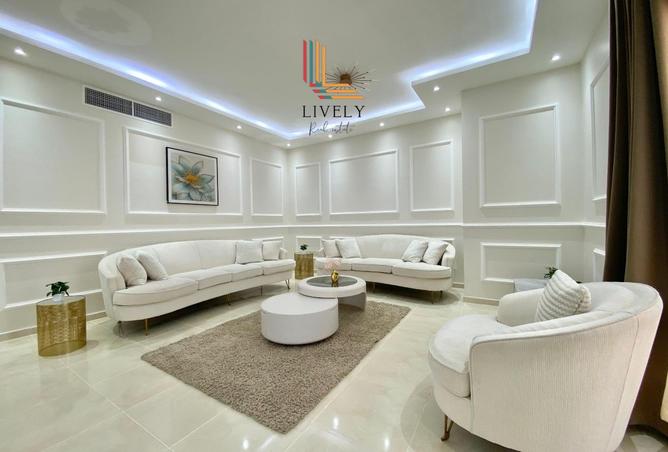 964009 - Property Image 3