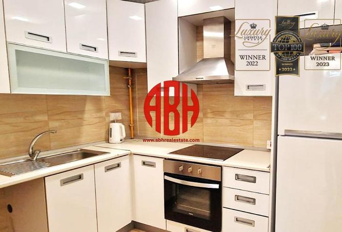 977681 - Property Image 2