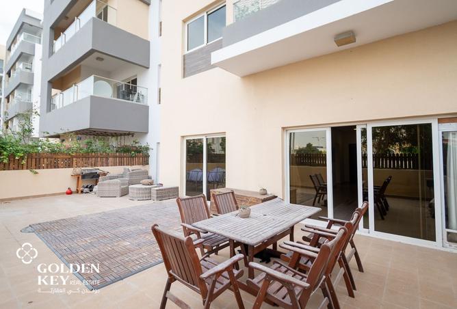 988516 - Property Image 3