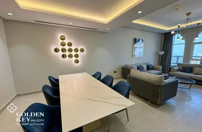 Apartment - 2 Bedrooms - 3 Bathrooms for rent in La Plage West - La Plage - The Pearl Island - Doha