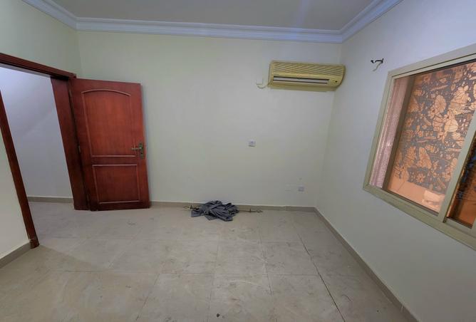 972525 - Property Image 3