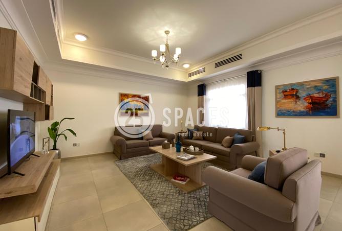 868611 - Property Image 2