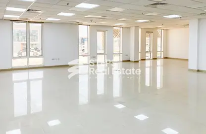 مساحات مكتبية - استوديو - 2 حمامات للايجار في 871 شارع - جنوب الدحيل - الدحيل - الدوحة