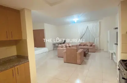 Apartment - Studio - 1 Bathroom for sale in Piazza 3 - La Piazza - Fox Hills - Lusail