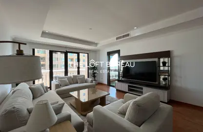 Apartment - 1 Bedroom - 2 Bathrooms for rent in West Porto Drive - Porto Arabia - The Pearl Island - Doha