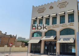 Show Room - 3 bathrooms for rent in Souk Rawda 1 - Al Nasr - Doha