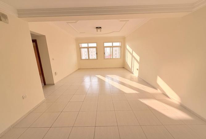 966583 - Property Image 3