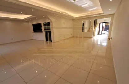 Villa - 5 Bedrooms - 7 Bathrooms for rent in Al Messila - Al Messila - Doha