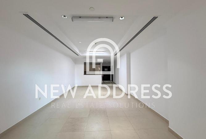 974158 - Property Image 2